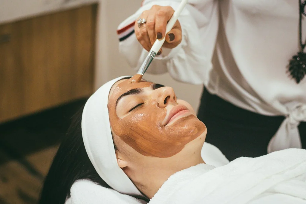 Facials beauty service